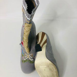 Fendi Grey Floral Print Embroidered Sock Boots